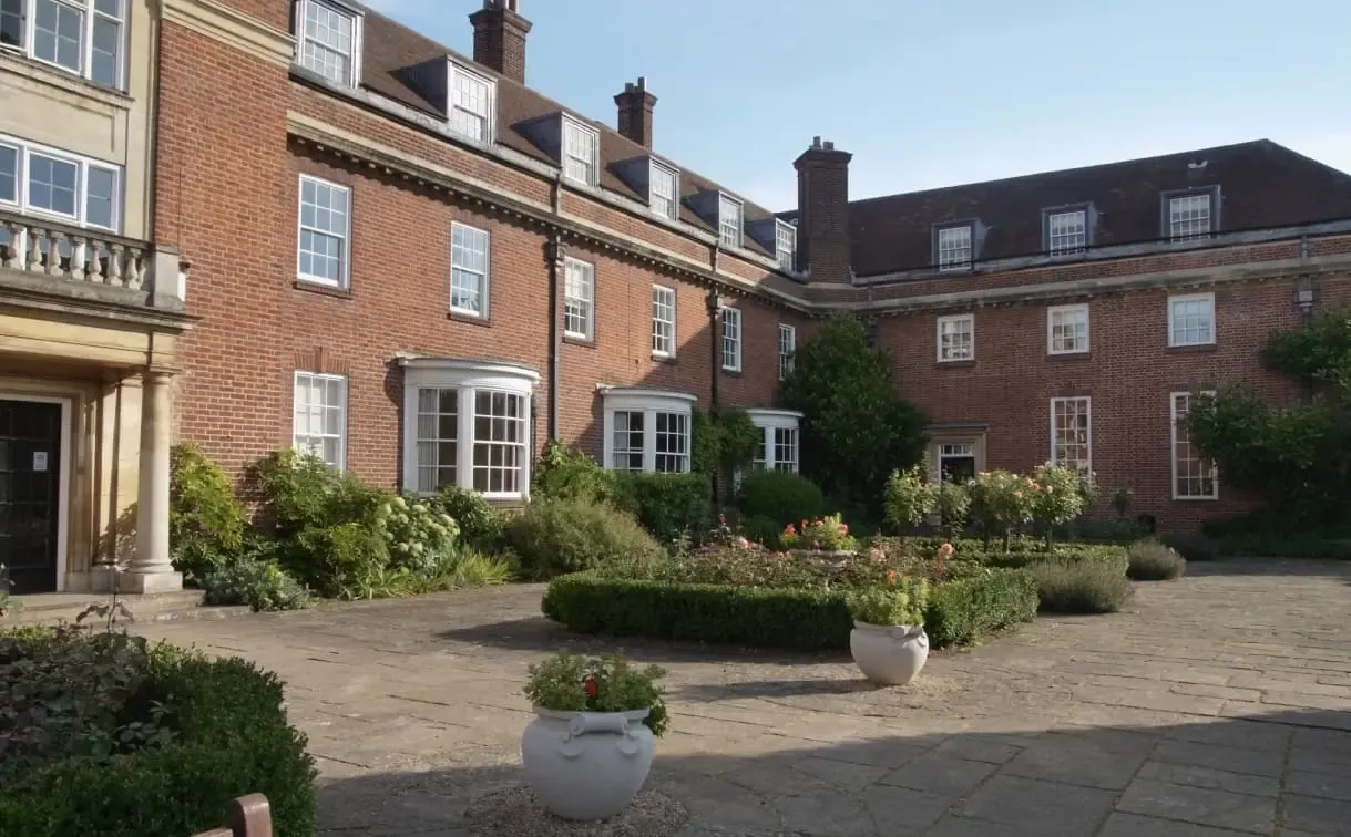 MM Study Services, Oxford